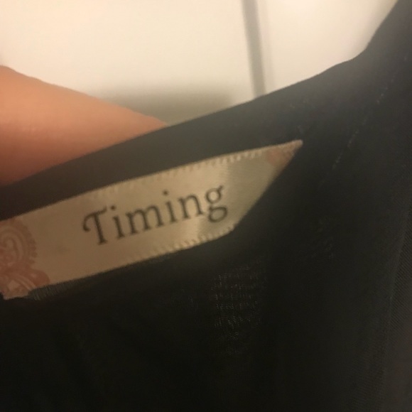 Sweater - Picture 4 of 4